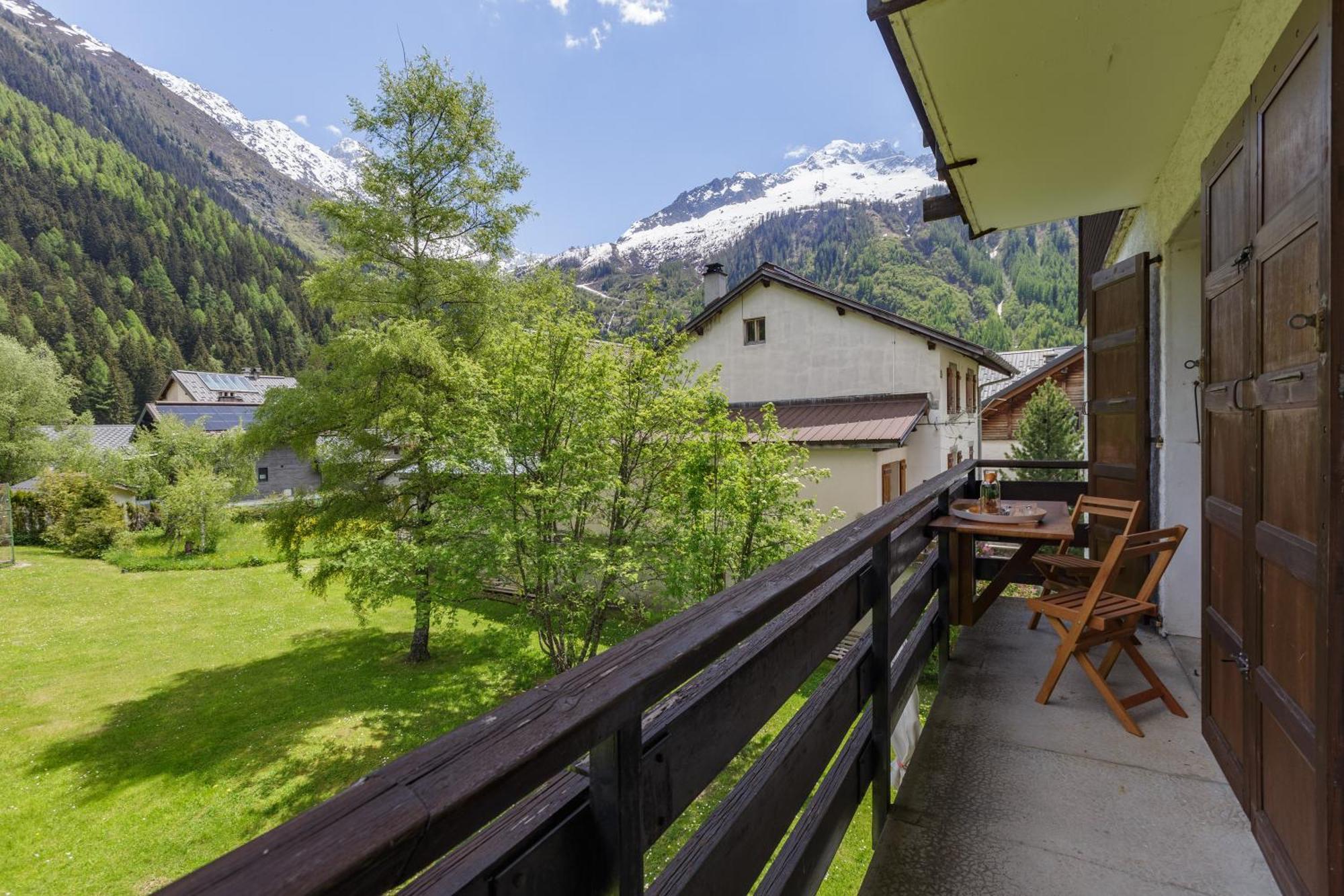 Residence Le Chardonnet G - Happy Rentals Chamonix Bagian luar foto